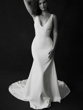 Sarah Seven ‘Belmont’ Gown